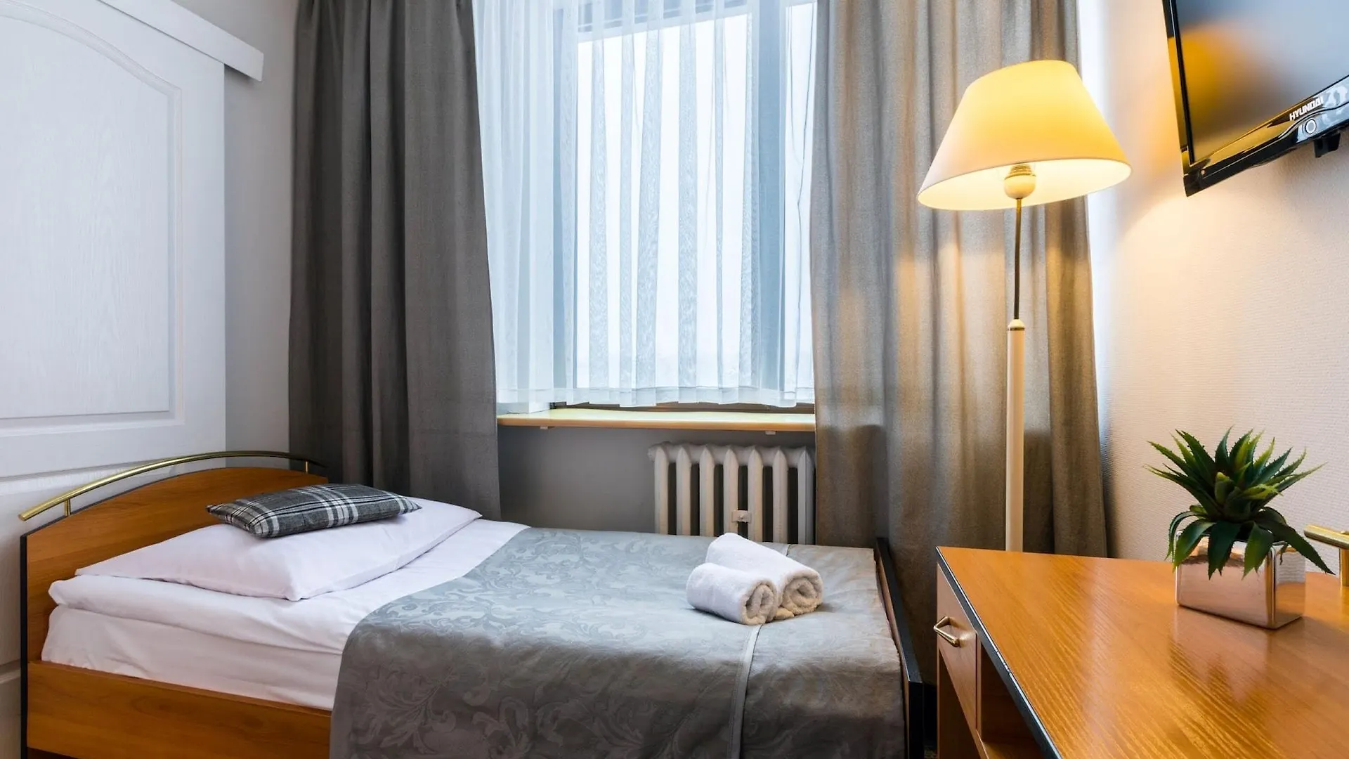 Hotel Helios 300M Od Krupowek Nowy Basen Od 12 Lipca Zakopane 2*,