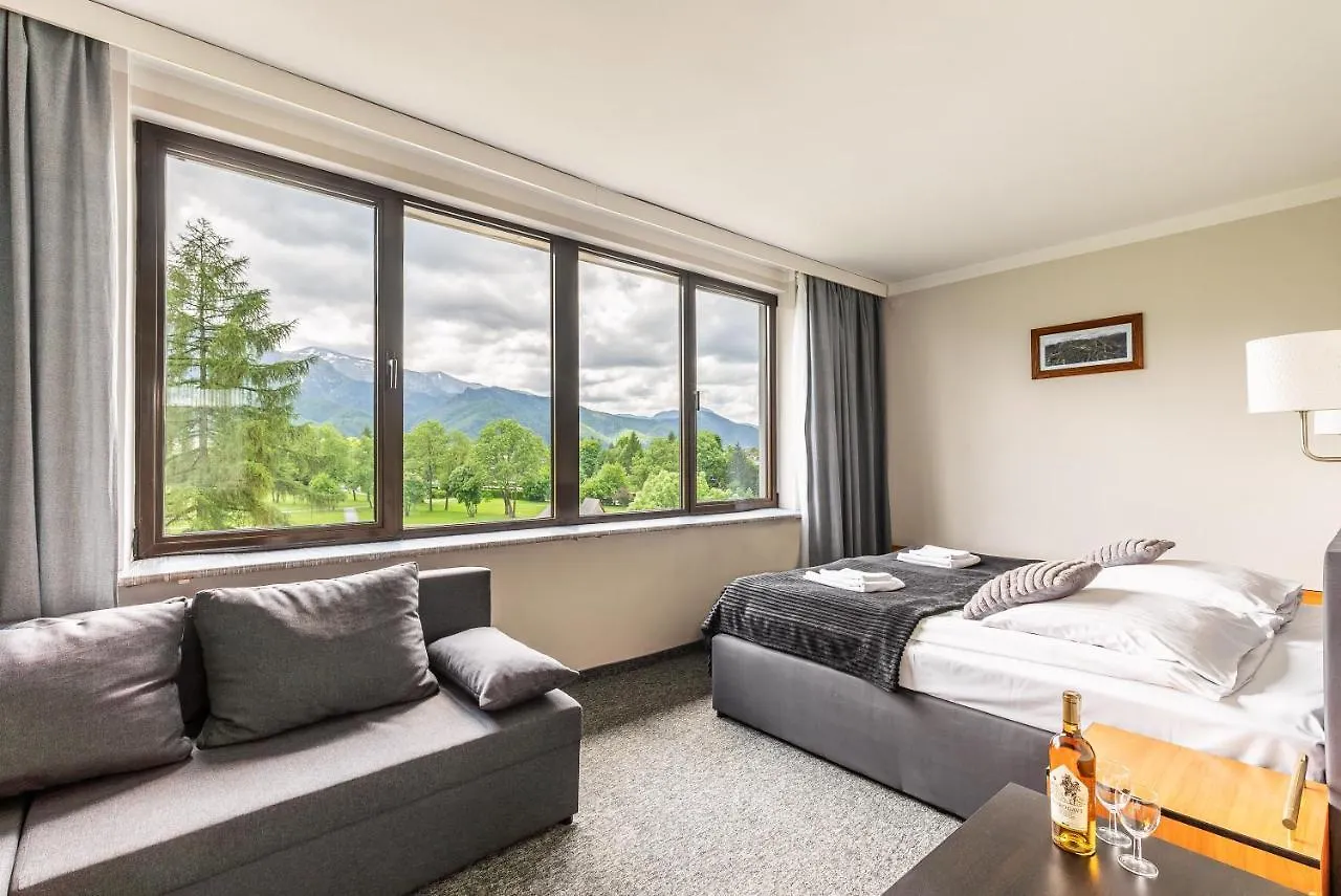 Hotel Helios 300M Od Krupowek Nowy Basen Od 12 Lipca Zakopane 2*,  Poland