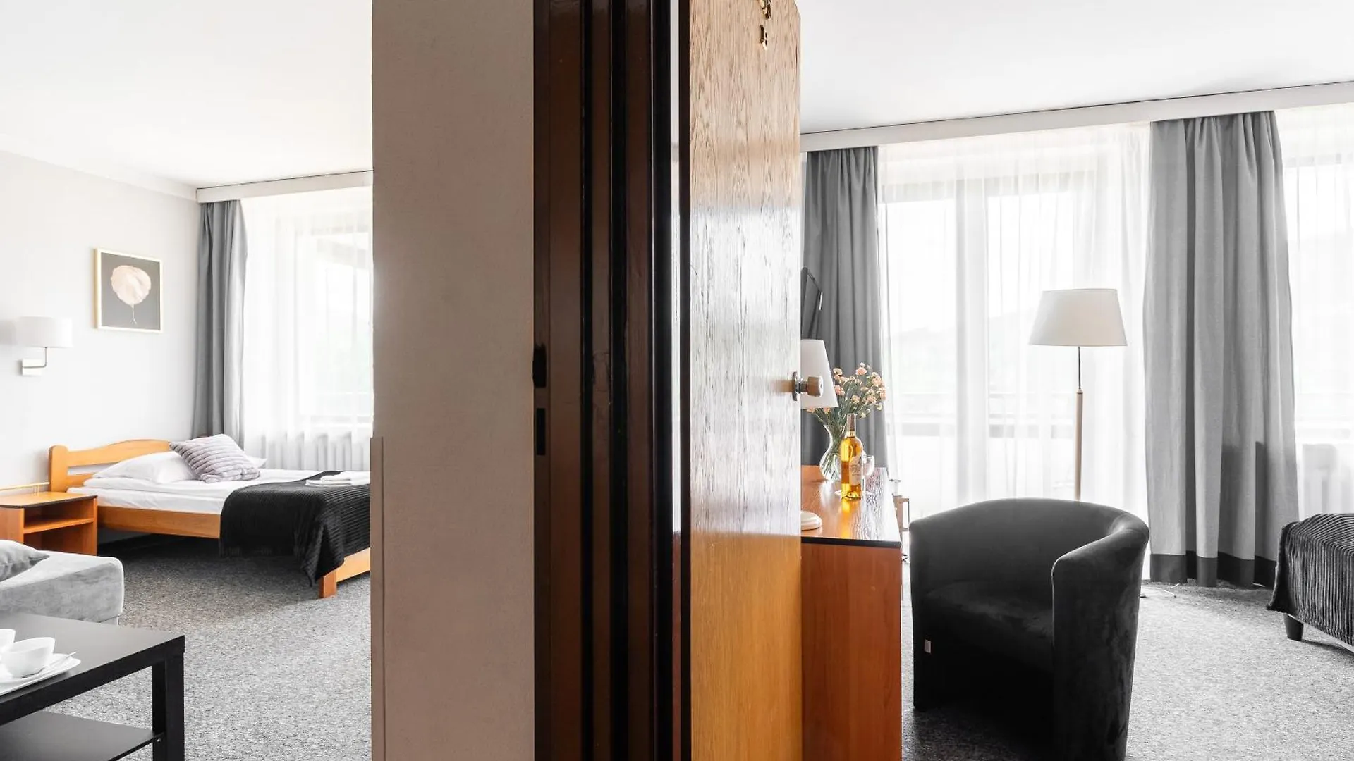 Hotel Helios 300M Od Krupowek Nowy Basen Od 12 Lipca Zakopane 2*,