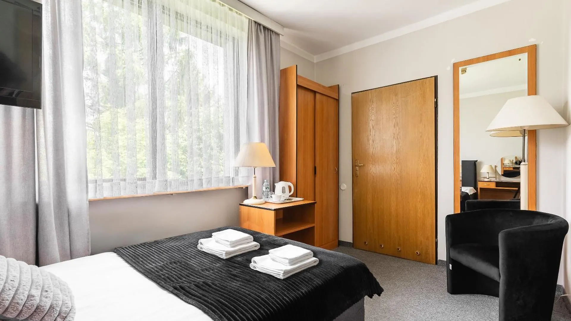 Hotel Helios 300M Od Krupowek Nowy Basen Od 12 Lipca Zakopane Poland